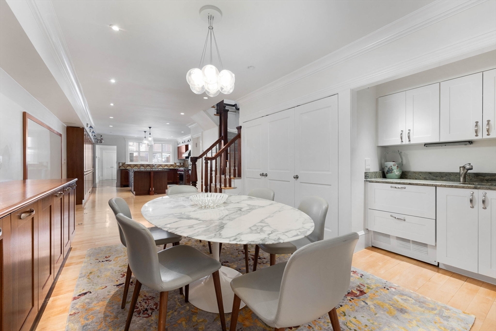 321 Beacon Street Boston, MA 02116 - Photo 18 of 20