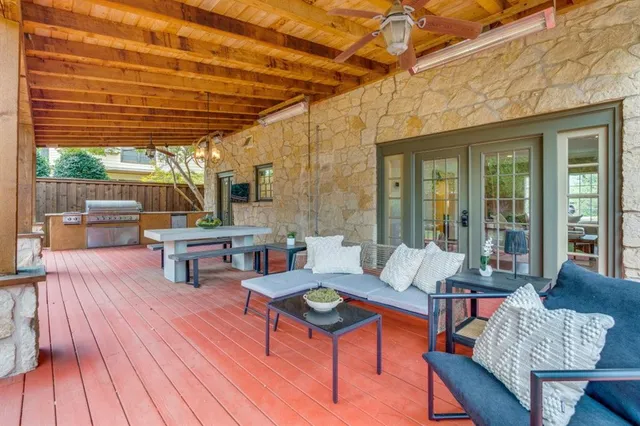 $1,190,000 | 1112 South Canterbury Court, Dallas, TX 75208