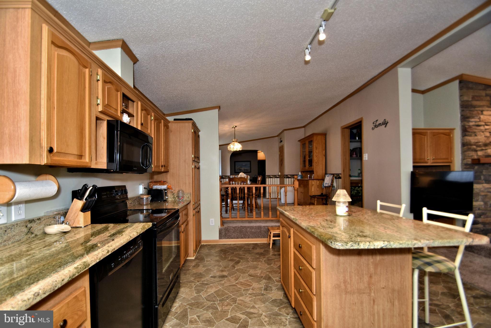 401 Ford Hook Road Doylestown, PA 18901 - Photo 7 of 27 Gallery Image 7