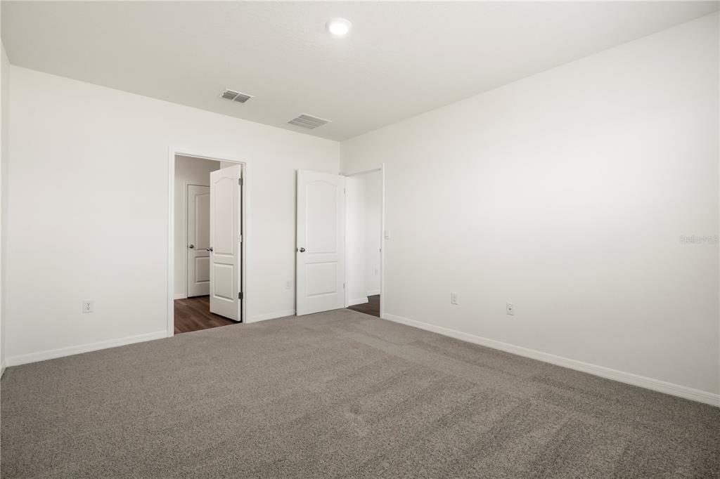1699 Three Bars Road Kissimmee, FL 34744 - Photo 10 of 47