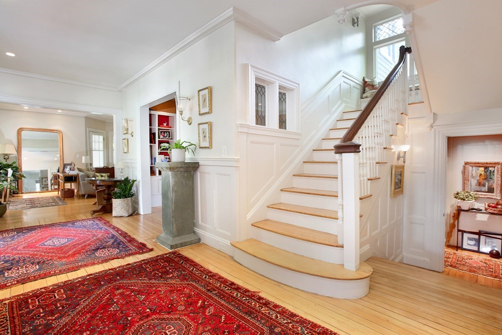 1 Alwyngton Road Brookline, MA 02467 - Photo 3 of 30