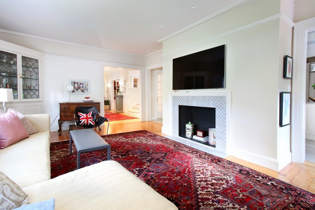 1 Alwyngton Road Brookline, MA 02467 - Photo 8 of 30