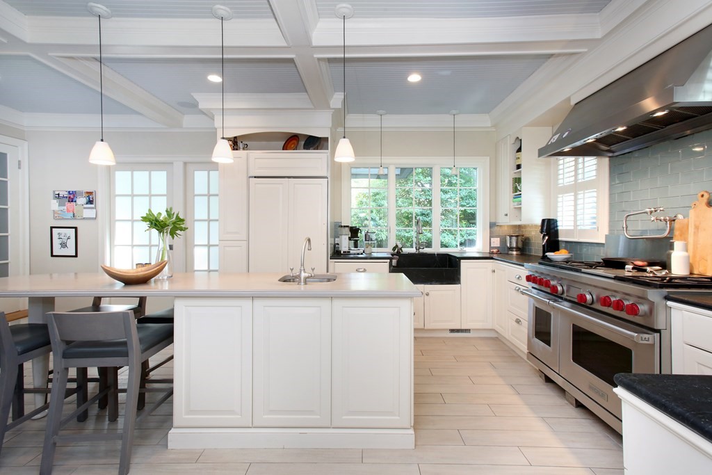1 Alwyngton Road Brookline, MA 02467 - Photo 10 of 30