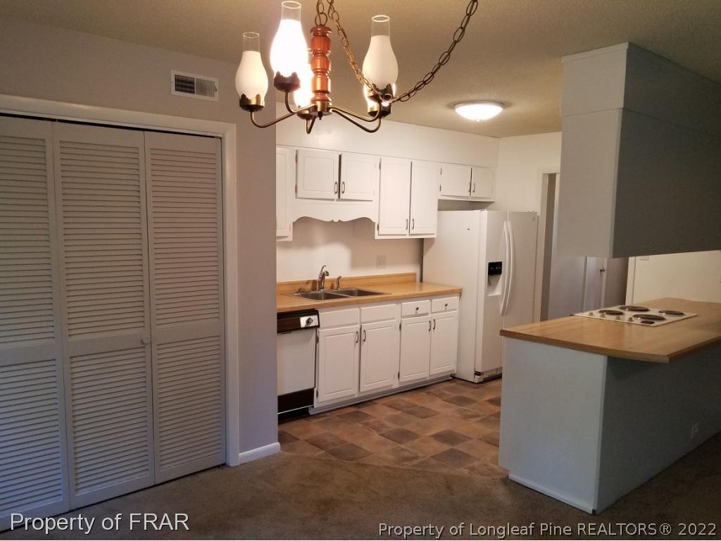 4813 Old Field Road Fayetteville, NC 28304 - Photo 4 of 18 Gallery Image 4