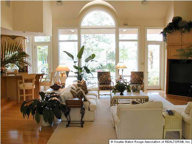 18946 Lake Harbour Avenue Baton Rouge, LA 70816 - Photo 3 of 7