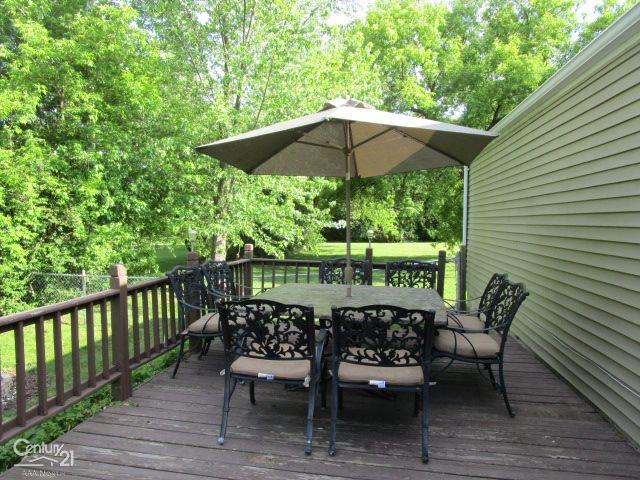 2851 Harvey Street Rochester Hills, MI 48309 - Photo 3 of 11