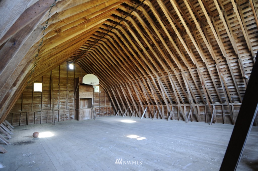 1065 Circle Road Eastsound, WA 98245 - Photo 14 of 25 Gallery Image 14