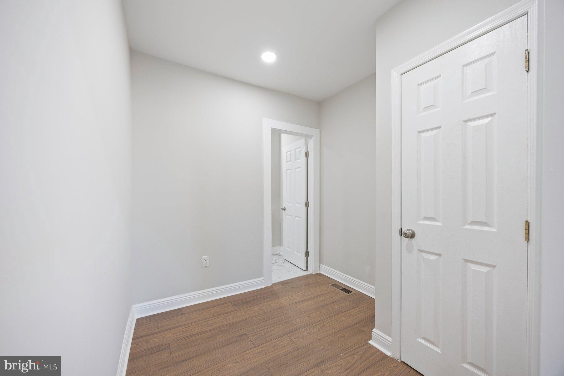 117 Collins Avenue Baltimore, MD 21229 - Photo 19 of 27 a view of empty room