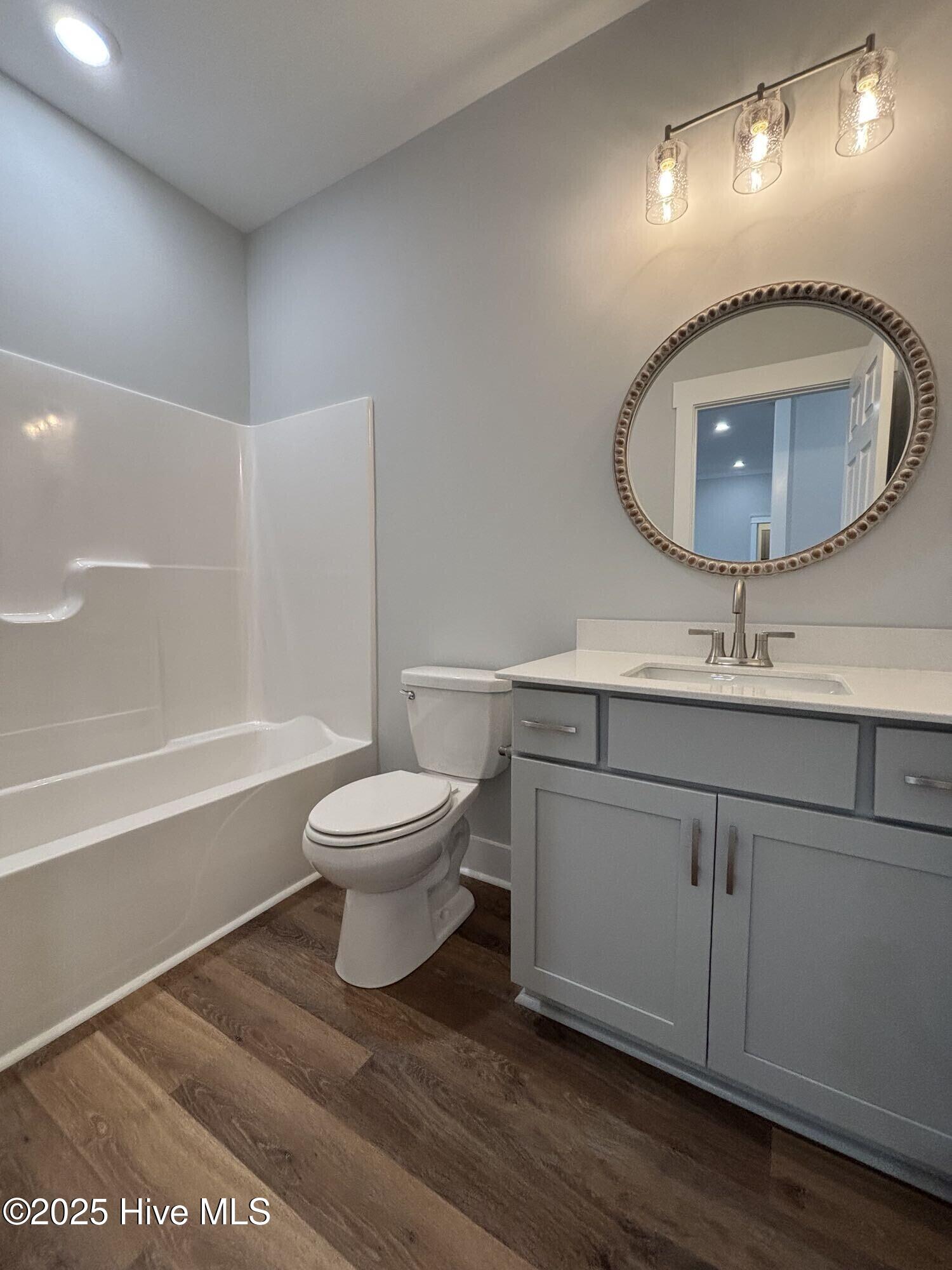 3901 Terrapin Track Road Washington, NC 27889 - Photo 7 of 13 Guest Bathroom