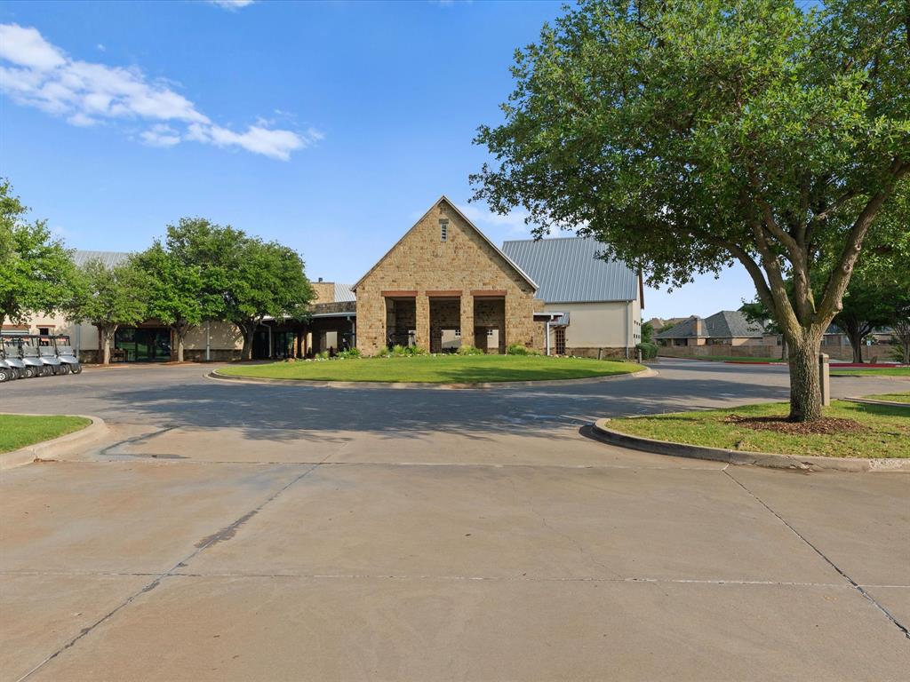 8330 Thatcher Road Lantana, TX 76226 - Photo 30 of 33