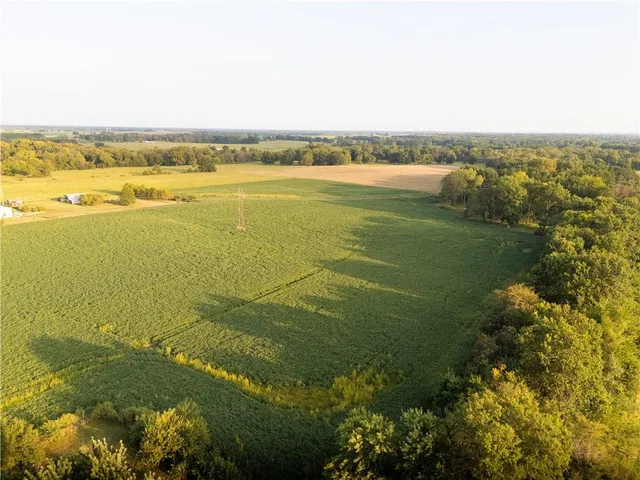 $299,999 | East 291st Street, Harrisonville, MO 64701