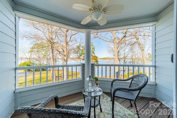 $400,000 | 306 Northwest Drive, Davidson, NC 28036