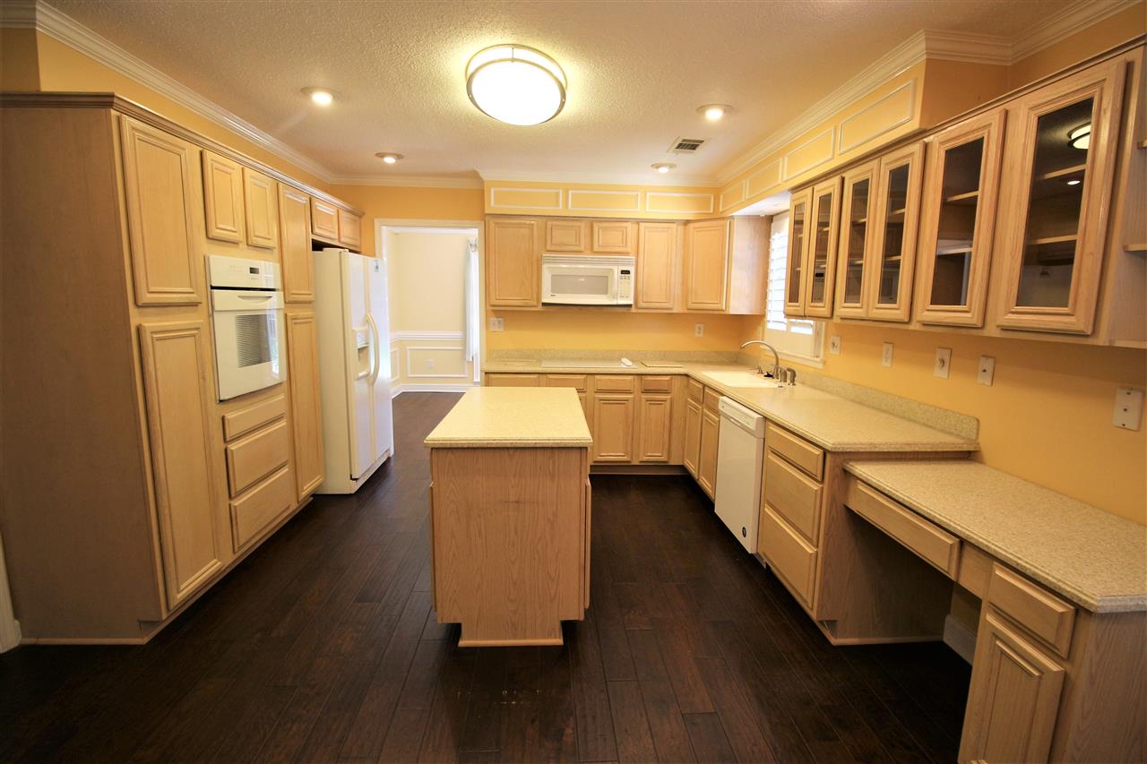 8291 Walnut Grove Road Memphis, TN 38018 - Photo 11 of 25