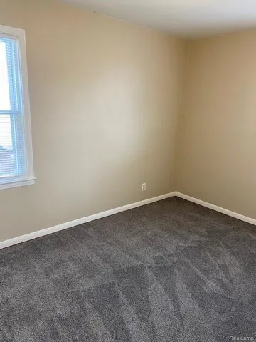 $1,300 | 4863 Niagara Street, Wayne, MI 48184