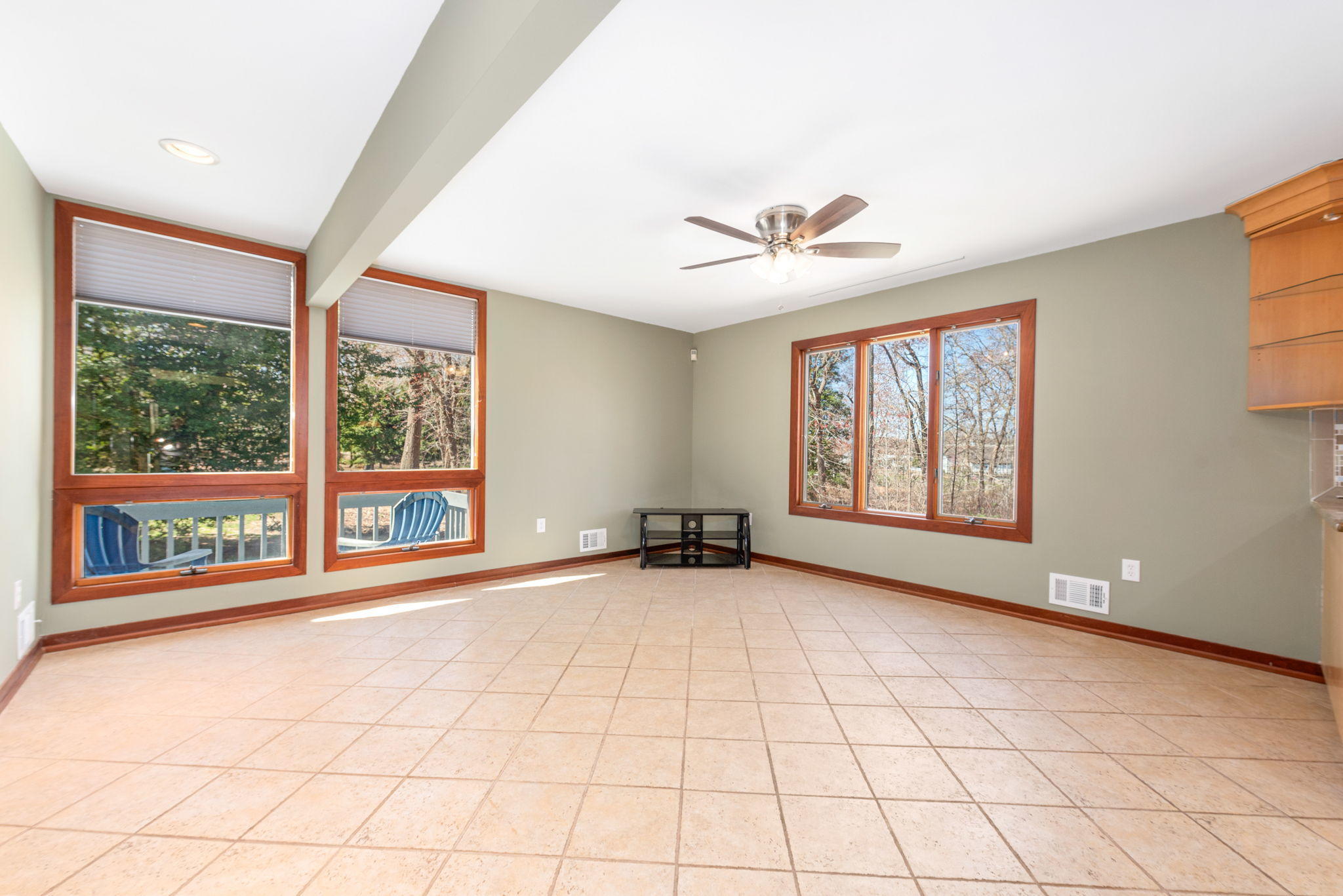 124 Matthews Road Colts Neck, NJ 07722 - Photo 29 of 49 FAMILY ROOM