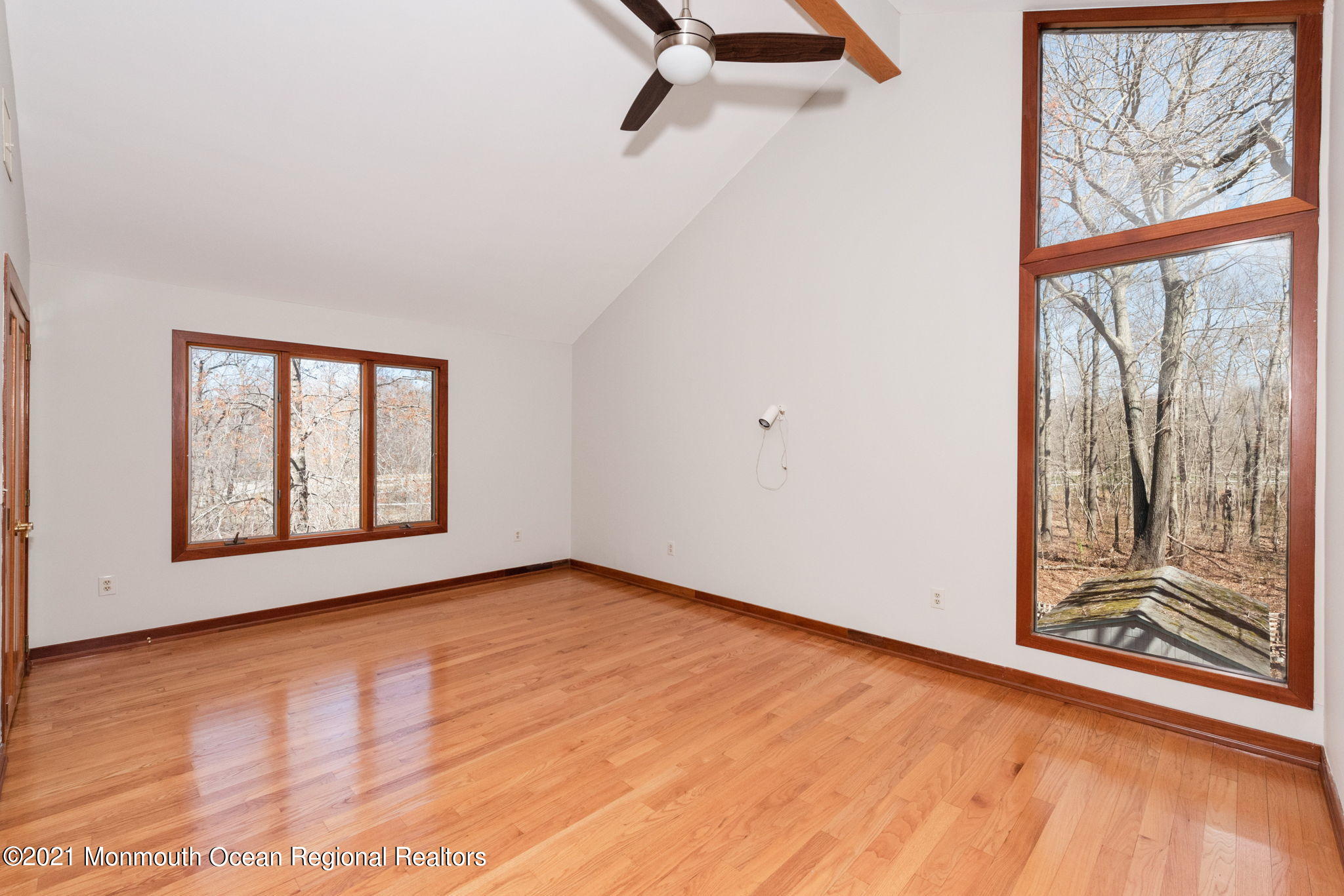 124 Matthews Road Colts Neck, NJ 07722 - Photo 38 of 49 MASTER BEDROOM