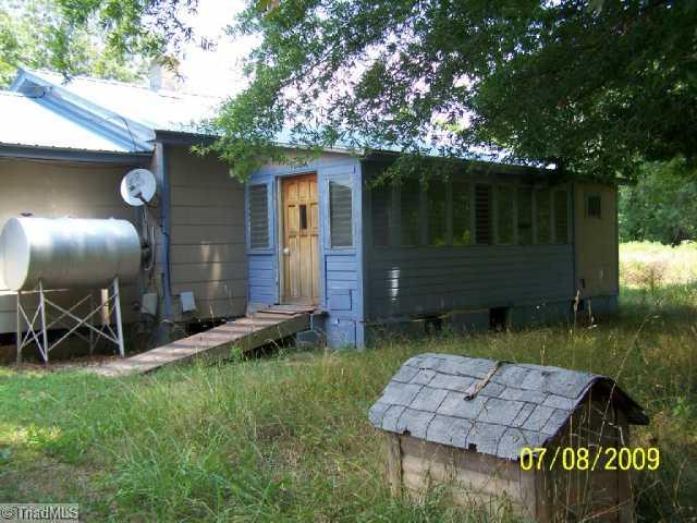 3151 Denton Road Denton, NC 27239 - Photo 2 of 3 Exterior Front.