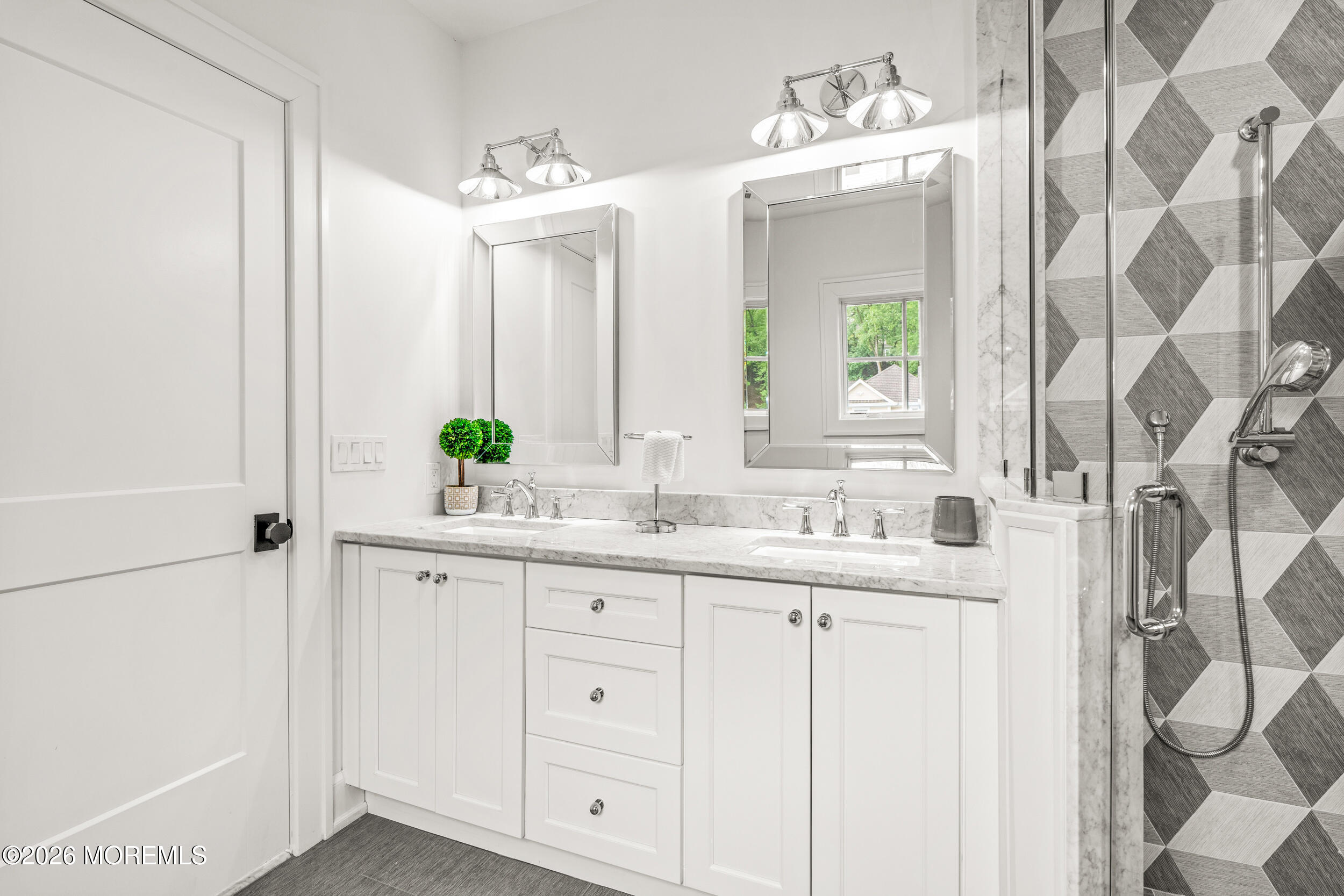 11 Beacon Hill Road Atlantic Highlands, NJ 07716 - Photo 43 of 70 Jack & Jill Bathroom