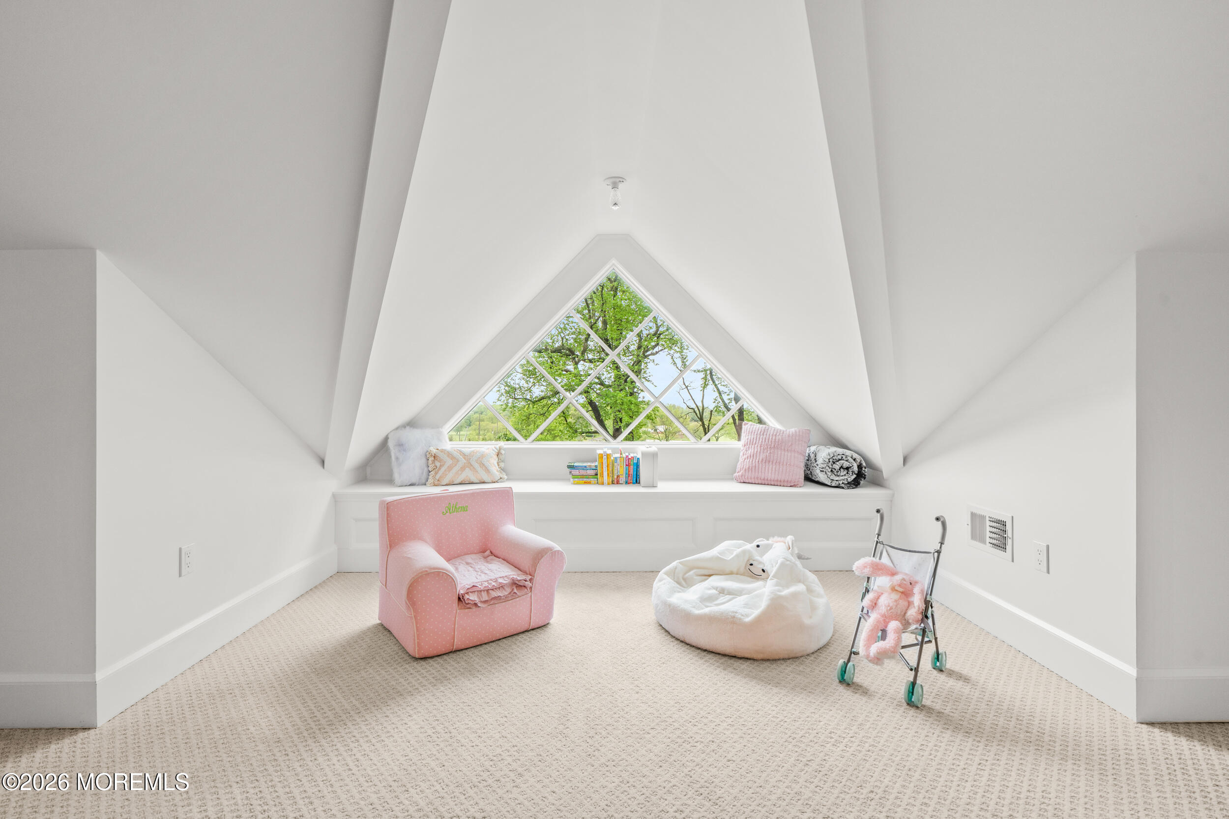 11 Beacon Hill Road Atlantic Highlands, NJ 07716 - Photo 50 of 74 3rd Floor Family / Play Room