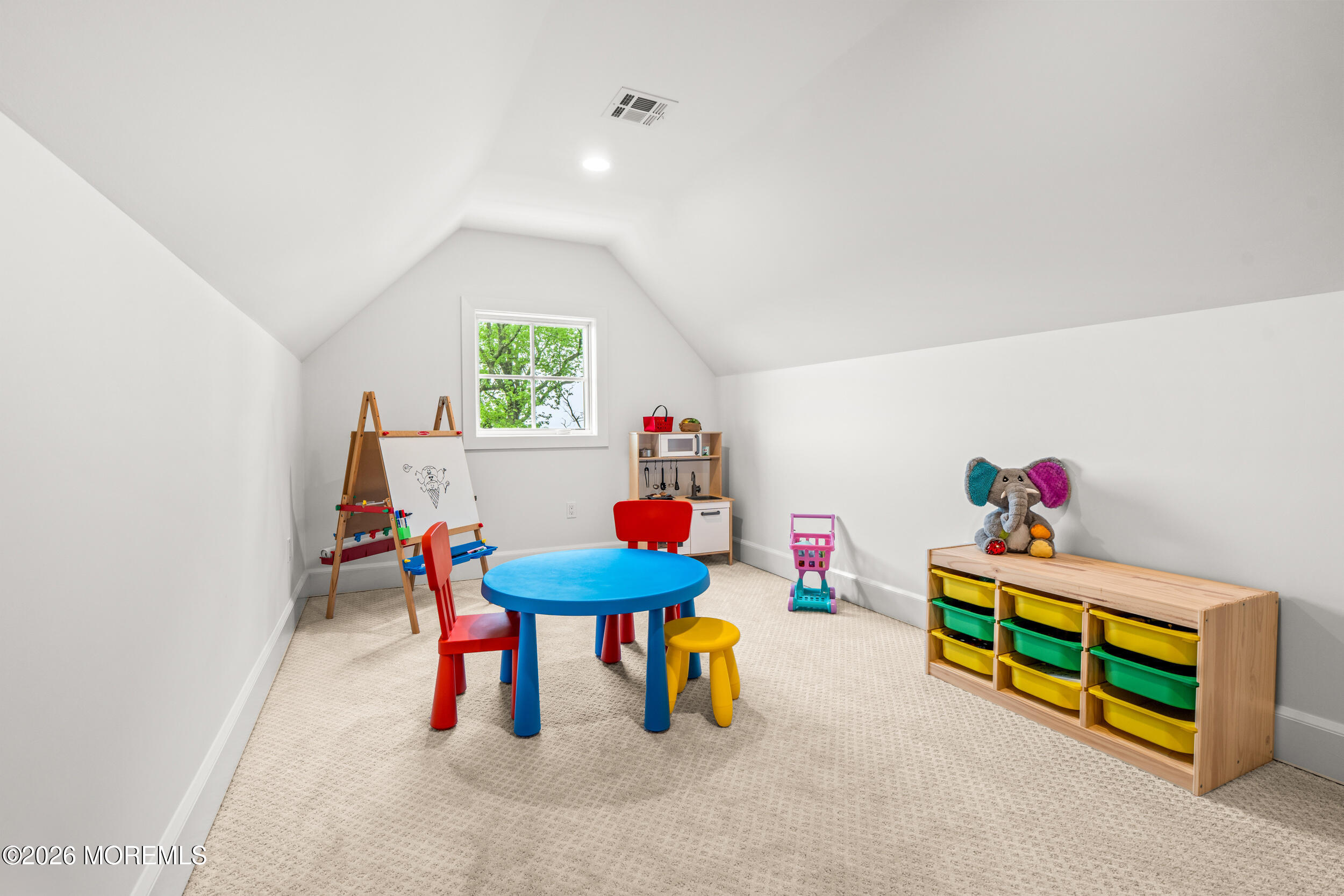 11 Beacon Hill Road Atlantic Highlands, NJ 07716 - Photo 52 of 74 3rd Floor Family / Play Room