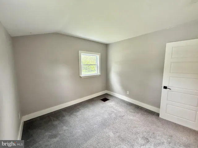 $304,900 | 20 Chestnut Drive, Elkton, MD 21921