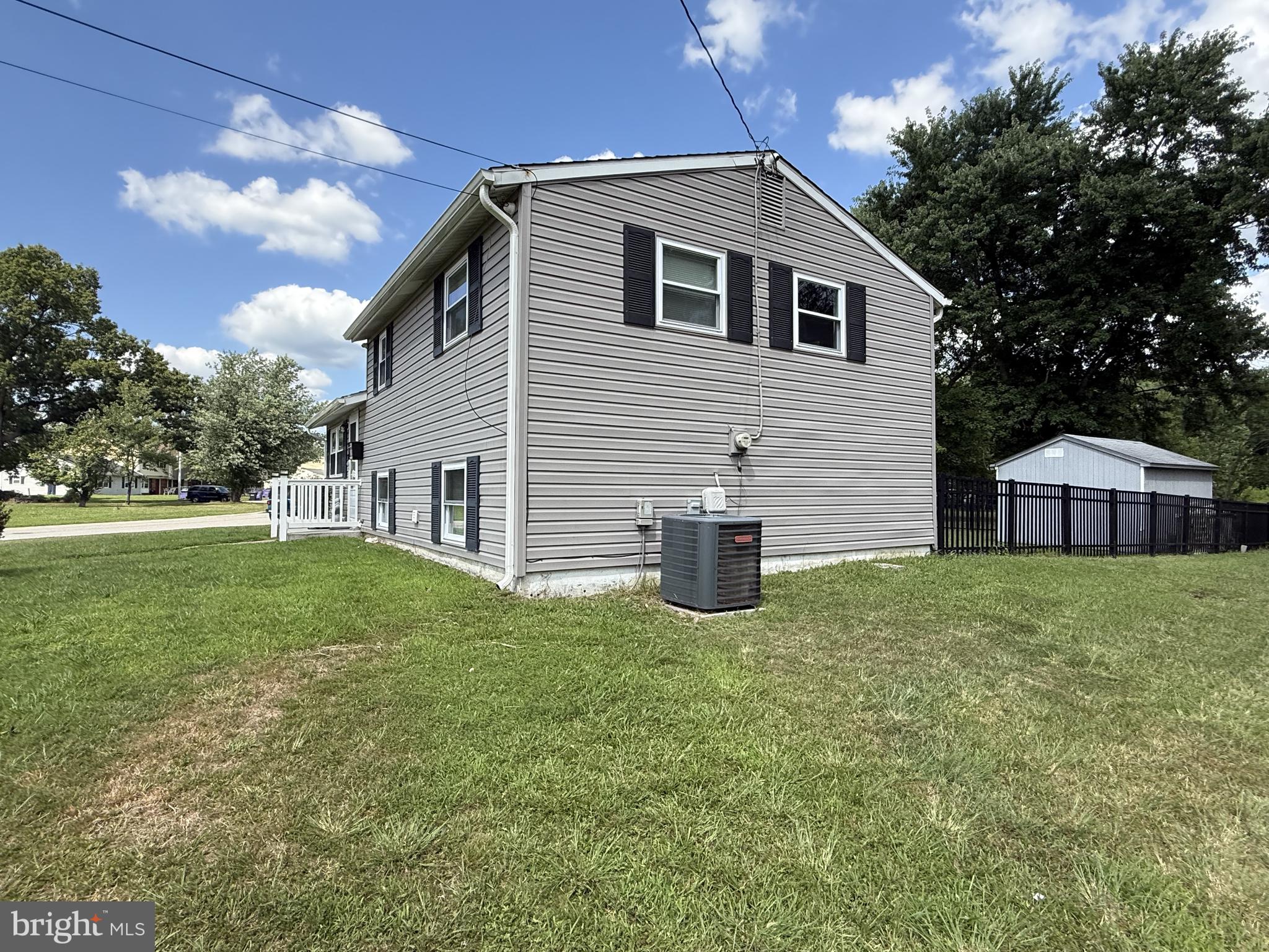 20 Chestnut Drive Elkton, MD 21921 - Photo 43 of 68 a view of a house with backyard and garden