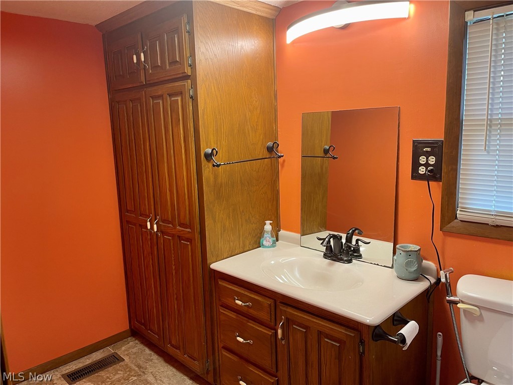 5794 Dogtown Road Southeast Dennison, OH 44621 - Photo 13 of 27 Bathroom