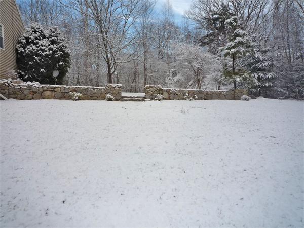 285 Albee Road Uxbridge, MA 01569 - Photo 18 of 19 Gallery Image 18