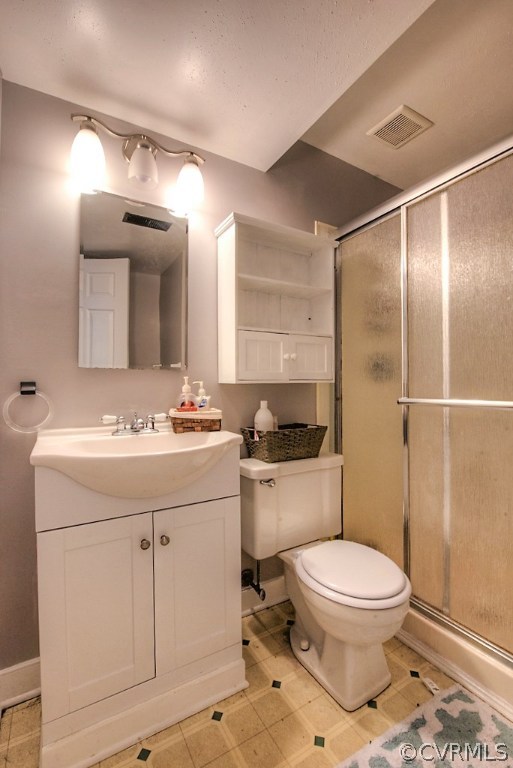 506 Rosegill Road Chesterfield, VA 23236 - Photo 29 of 34 Full bath lower level. Freshly painted, new vanity