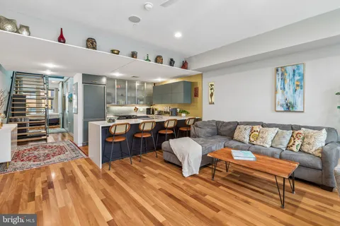 $725,000 | 151 West Laurel Street, Unit A, Philadelphia, PA 19123