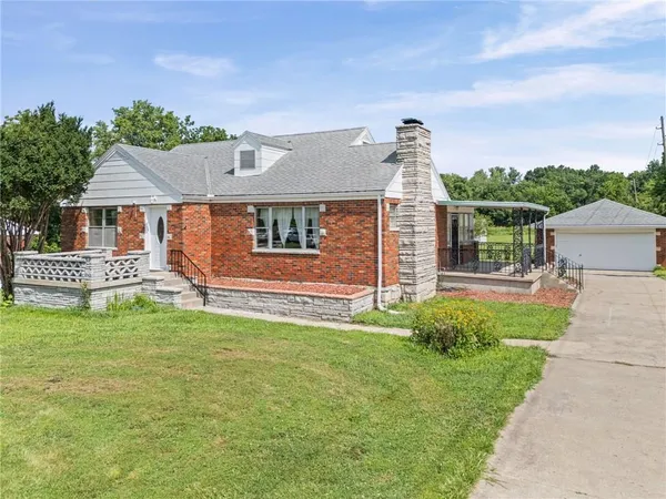 $450,000 | 8318 State Avenue, Kansas City, KS 66112