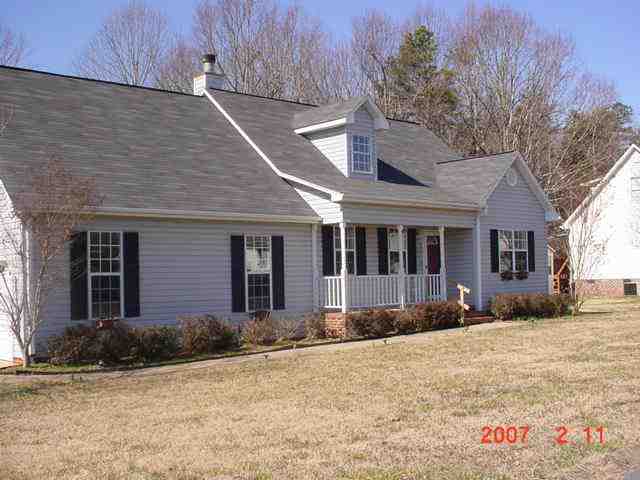 203 Patio Road Easley, SC 29642 - Photo 1 of 4 Gallery Image 1