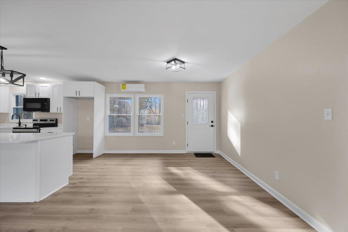 140 Triangle Road Gaffney, SC 29340 - Photo 15 of 36