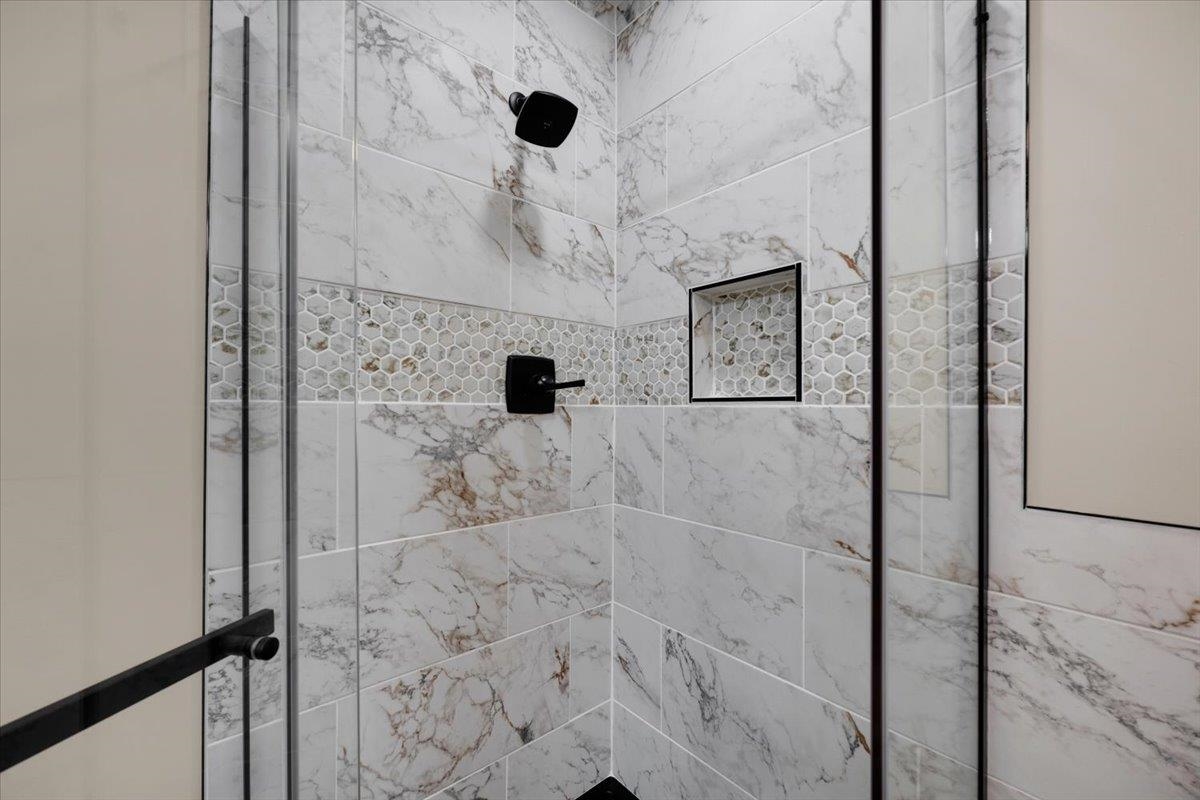 140 Triangle Road Gaffney, SC 29340 - Photo 20 of 36