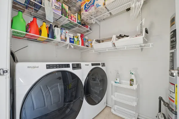 $389,900 | 112 Morgan's Gate Drive, Wood Dale, IL 60191