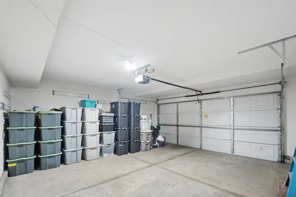 $389,900 | 112 Morgan's Gate Drive, Wood Dale, IL 60191