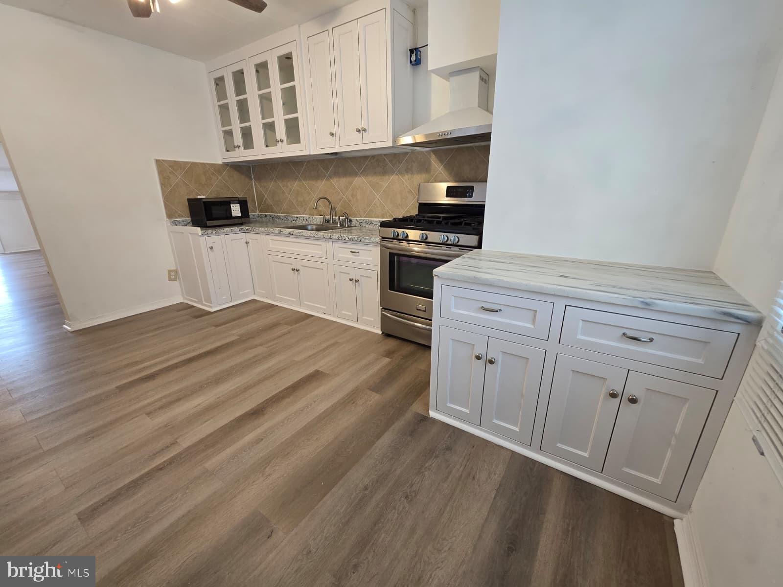 854 Bridge Street Philadelphia, PA 19124 - Photo 12 of 23