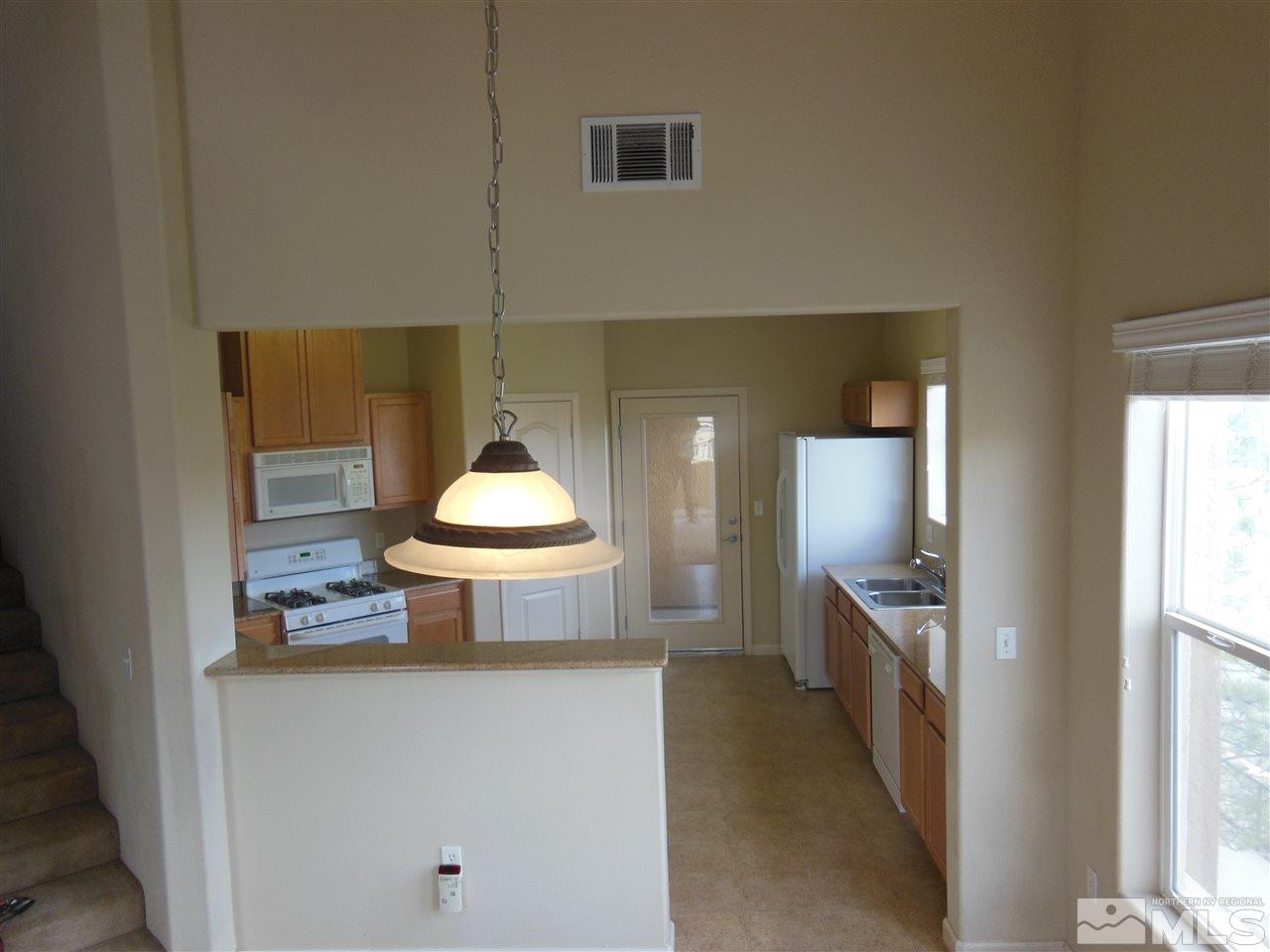 17000 Wedge, Unit 2225 Reno, NV 89511 - Photo 4 of 7 Photo 4