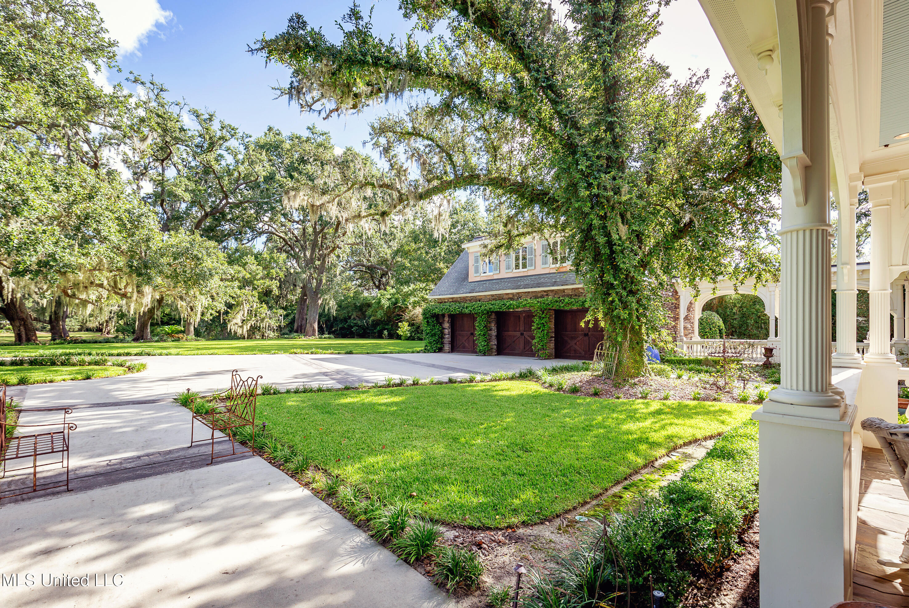 9783 Pointe Aux Chenes Road Ocean Springs, MS 39564 - Photo 55 of 189 IMG_5858