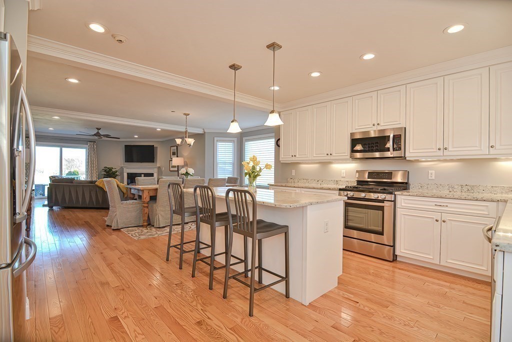 22 Dexter Road, Unit 22 Foxboro, MA 02035 - Photo 8 of 41 Gallery Image 8