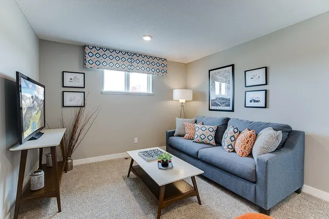 $419,990 | 961 Huntington Way, Jordan, MN 55352