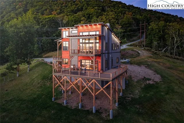 $3,250,000 | 1180 Pinnacle Drive, Boone, NC 28607