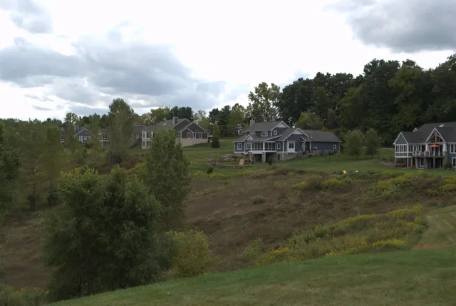 $345,000 | 3847 Lake Vista Drive, Dexter, MI 48130