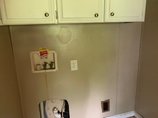 575 Templow Road Bethpage, TN 37022 - Photo 11 of 15 a view of cupboard