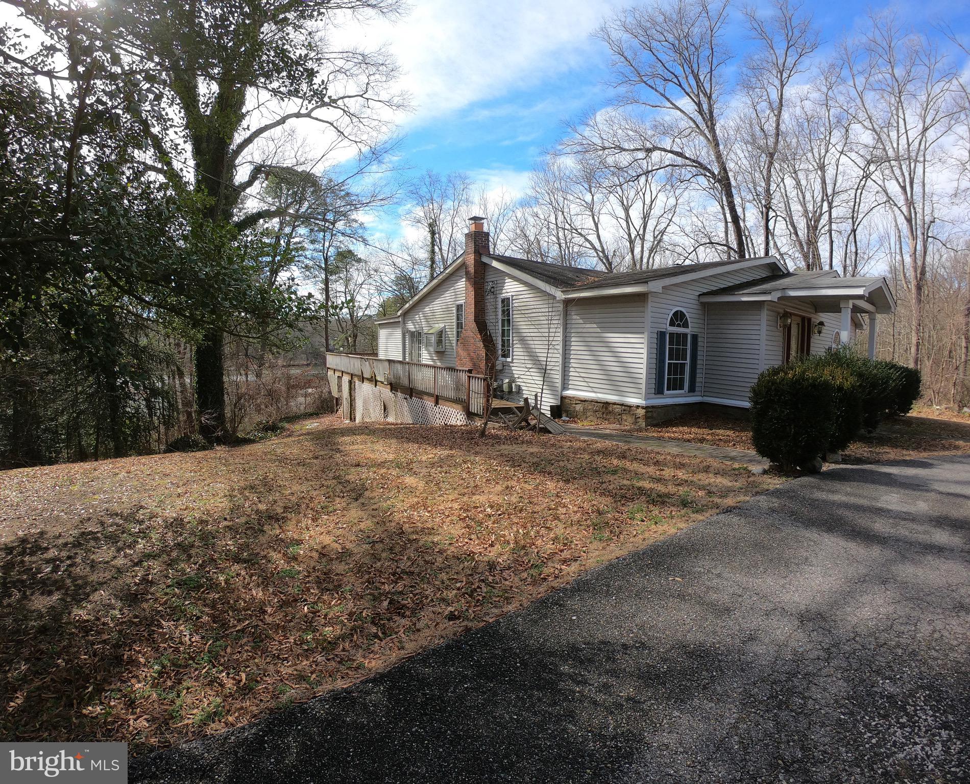 575 Riverview Road Pasadena, MD 21122 - Photo 4 of 5