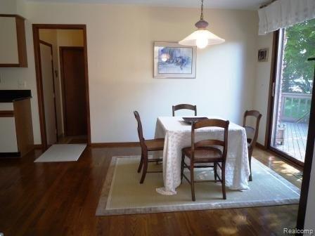 924 Stag Ridge Road Rochester, MI 48309 - Photo 4 of 21 dining
