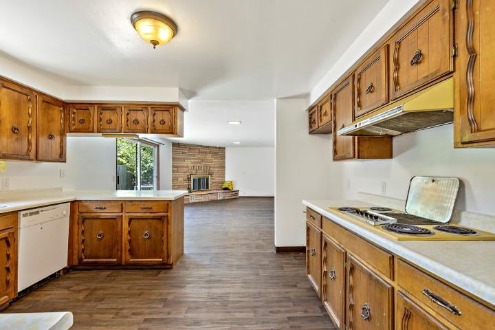 644 Maple Street Central Point, OR 97502 - Photo 10 of 30 21_MS_21