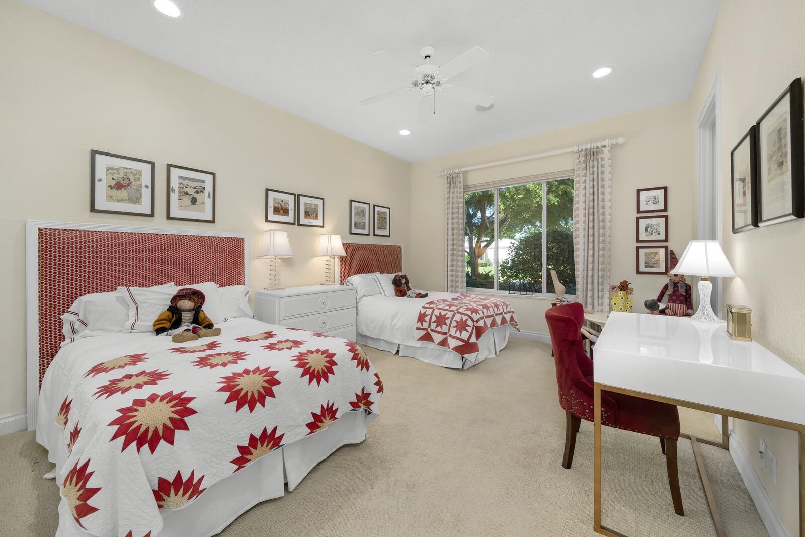 14 Country Road Boynton Beach, FL 33436 - Photo 28 of 46 Guest Bedroom