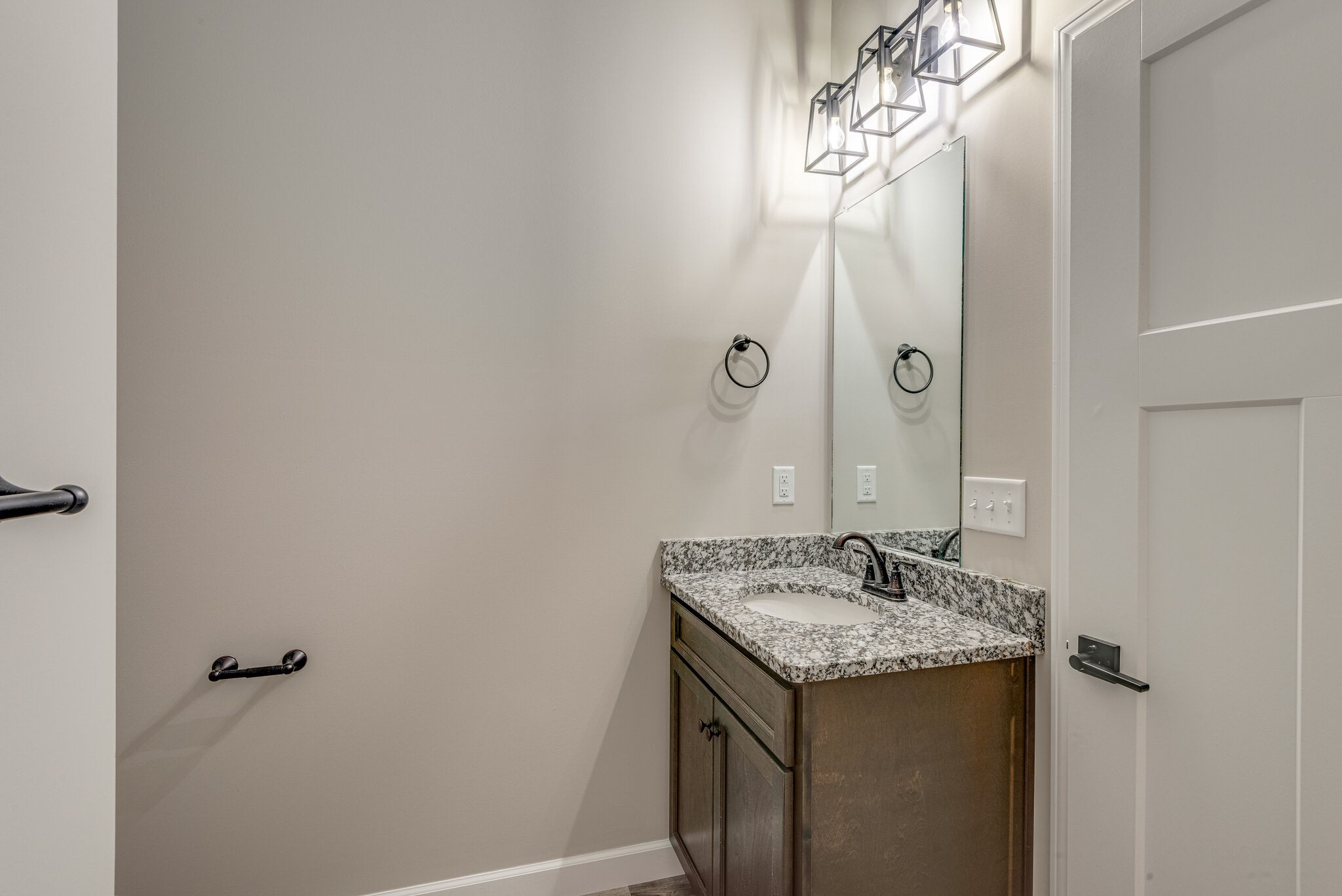 562 Sycamore Road Dickson, TN 37055 - Photo 24 of 34 Gallery Image 24