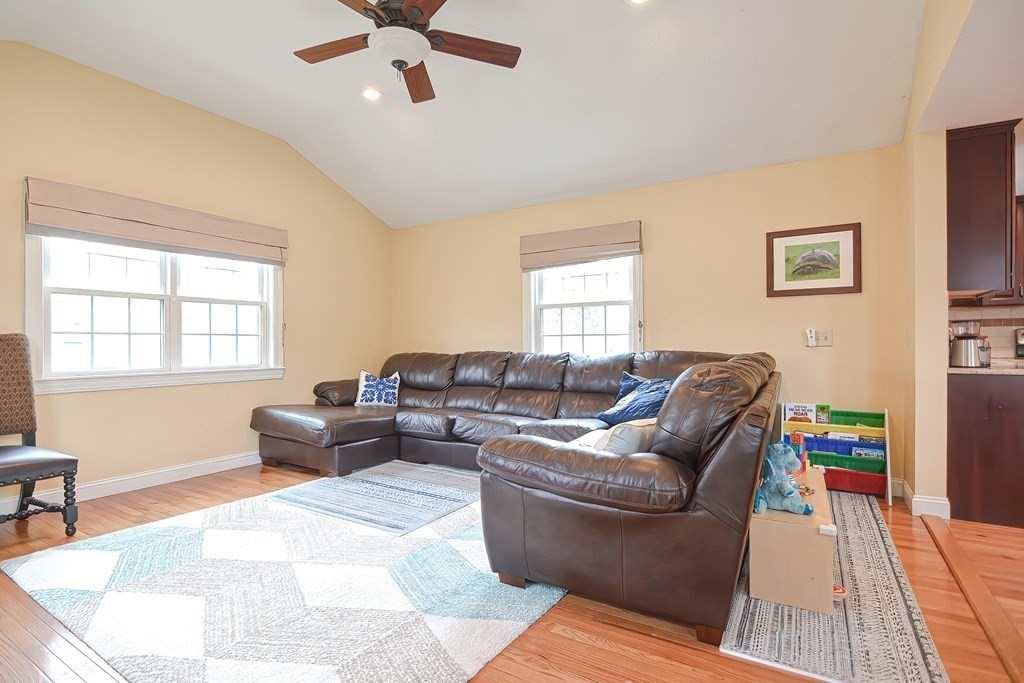 21 Birch Road Natick, MA 01760 - Photo 15 of 42